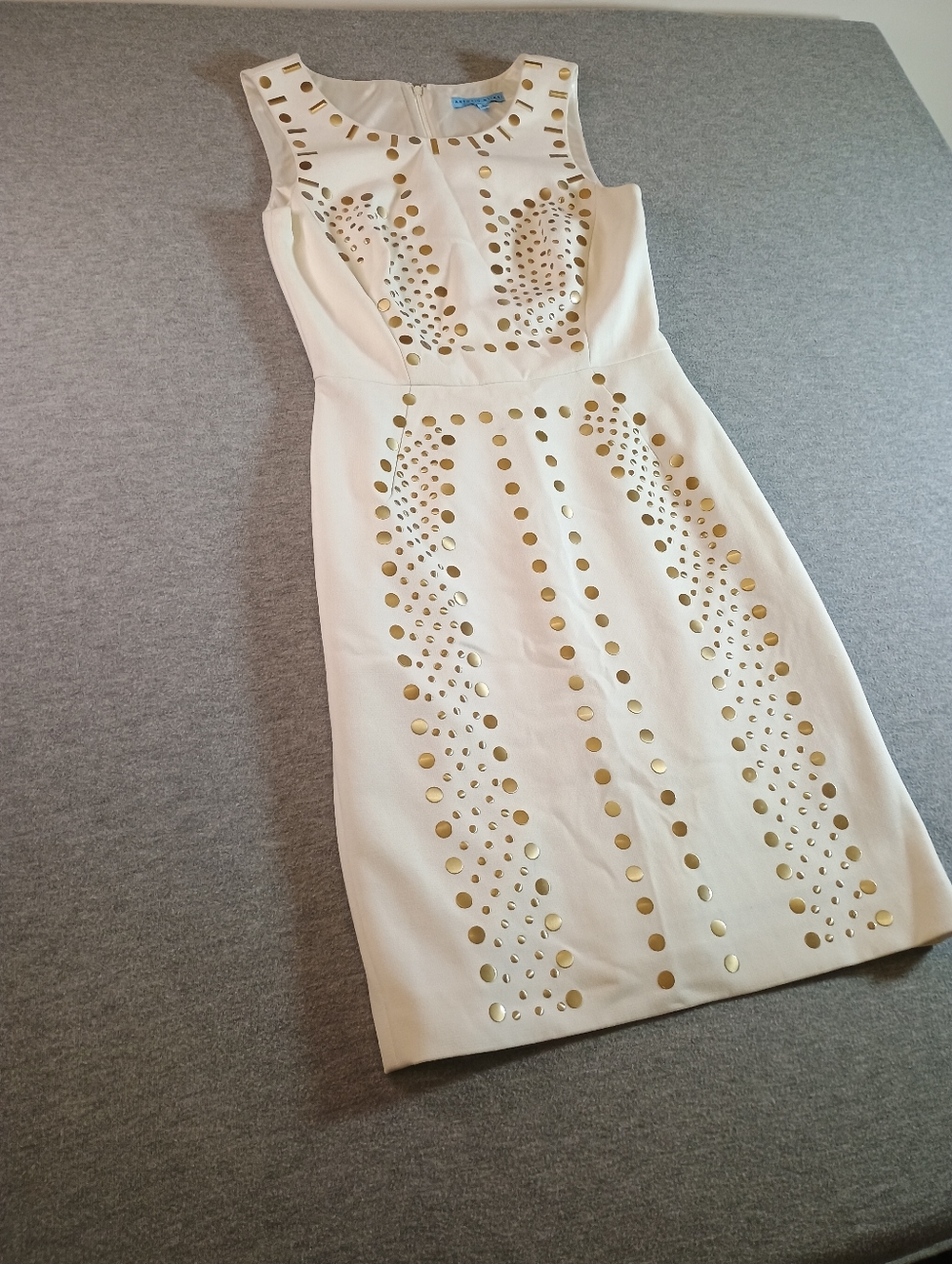 Antonio Melani Women's Size 2 Sleeveless Cream Dress with Gold Stud Detail - Picture 2 of 15